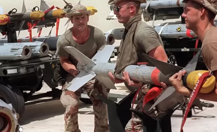 هجمات إيران تدفع الجيش الأمريكي لـ"العمل عن بعد"