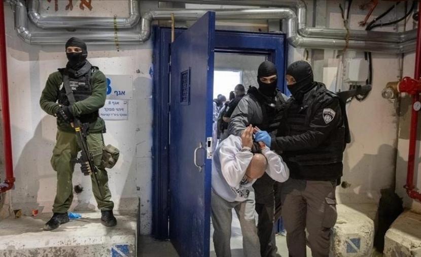 رئيس المجلس الوطني الفلسطيني يعلق على إقرار مشروع قانون إعدام الأسرى