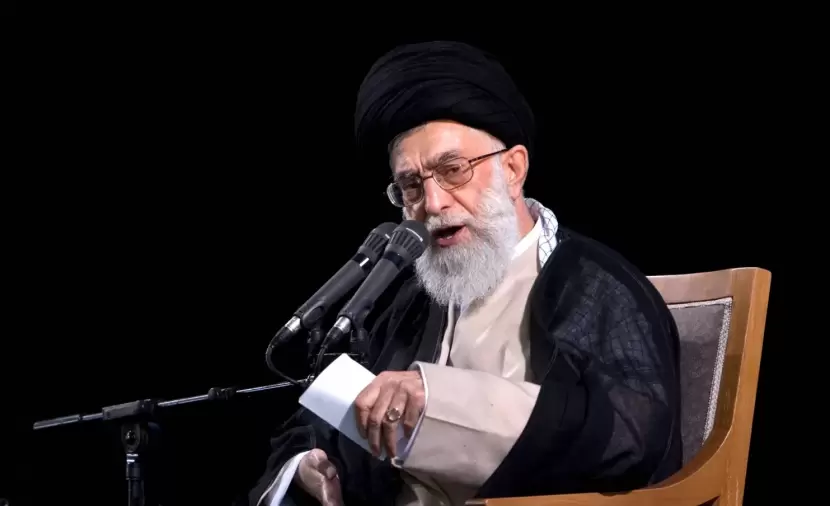 إيران تؤجل تشييع المرشد الأعلى علي خامنئي في طهران لهذا السبب