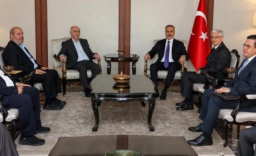 وفد من حماس يلتقي برئيس الاستخبارات التركية