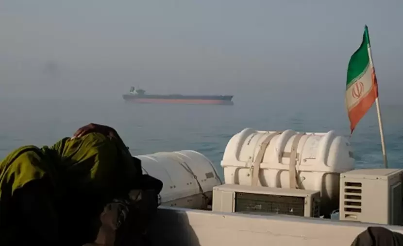 ترامب يزعم أن إيران أهدته 8 ناقلات نفط كبيرة