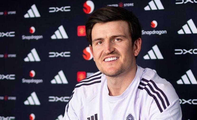 ماغواير يواصل رحلته مع "الشياطين الحمر" بعقد جديد