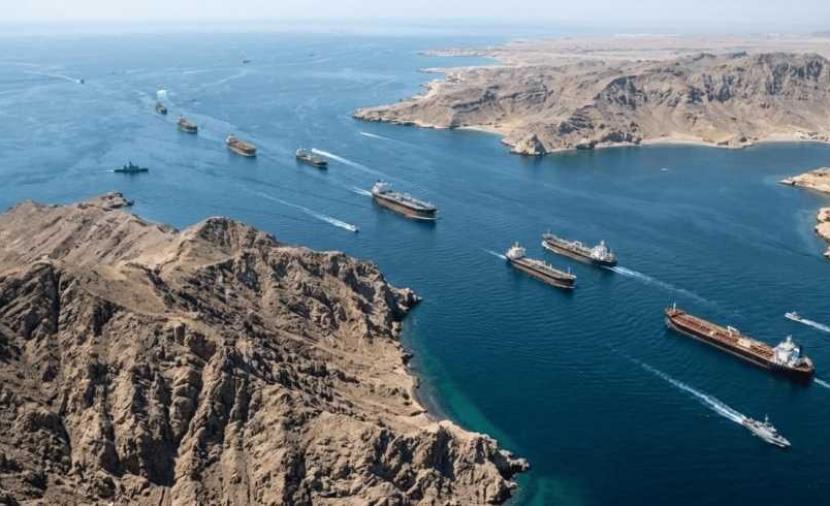 إيران: مضيق "هرمز" لن يعود لوضعه السابق