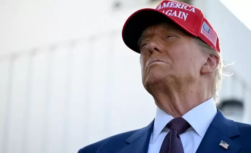 مسؤول صهيوني يسخر من تقلبات ترامب: "تشات جي بي تي" سينهار أمامها!