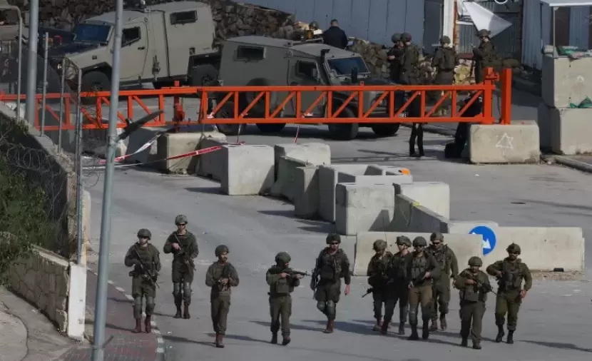 الاحتلال يغتال شاباً في دورا بالخليل ويختطف جثمانه