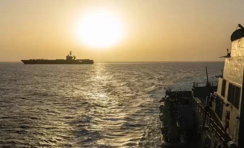 ترامب يعلن السيطرة بالقوة على سفينة إيرانية في خليج عُمان وسط تشديد الحصار البحري