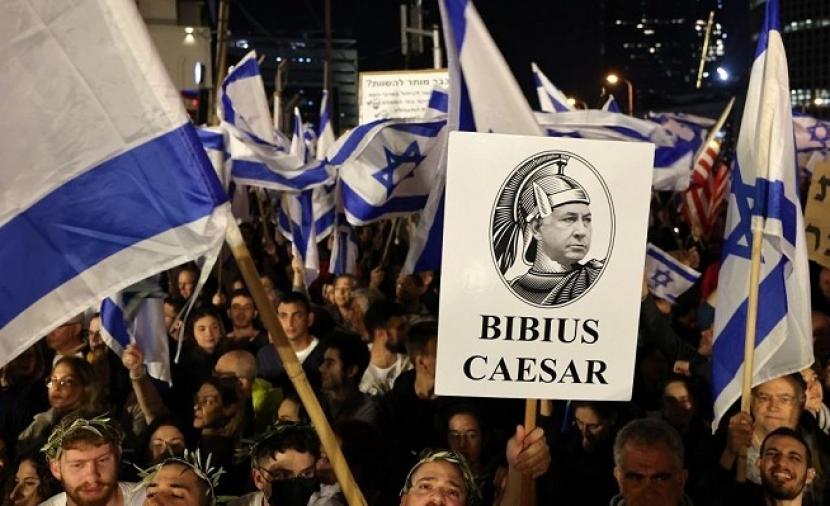 مظاهرات حاشدة ضد نتنياهو في عدة مدن في الداخل الفلسطيني