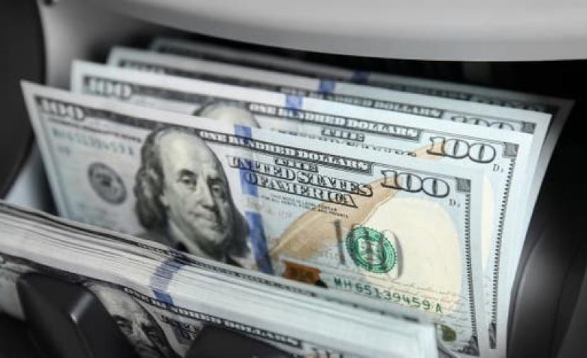 أدنى مستوى منذ 1996: انهيار الدولار أمام الشيكل