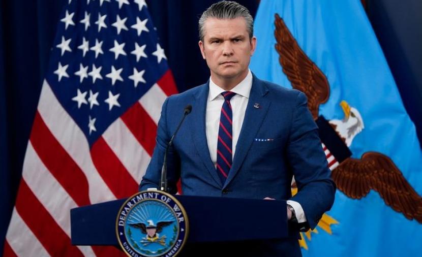 وزير الحرب الأمريكي: الحصار على موانئ إيران سيستمر