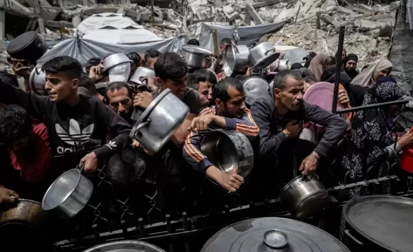 "الإعلامي الحكومي" بغزة: سياسة تقليص المساعدات متواصلة لفرض واقع كارثي غير مسبوق