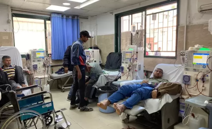 الصحة بغزة: أعداد المرضى المغادرين للعلاج لا تلبّي الحد الأدنى وتفاقم الأزمة يهدد حياة الآلاف
