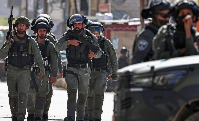 قائد المنطقة الوسطى في جيش الاحتلال: نقتل فلسطينيين في الضفة كما لم نفعل منذ 1967