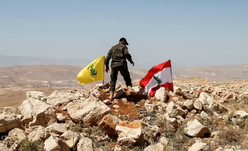 رئيس لبنان يطالب بالضغط على "إسرائيل" لوقف استهداف المدنيين والمسعفين وكشف مصير الأسرى