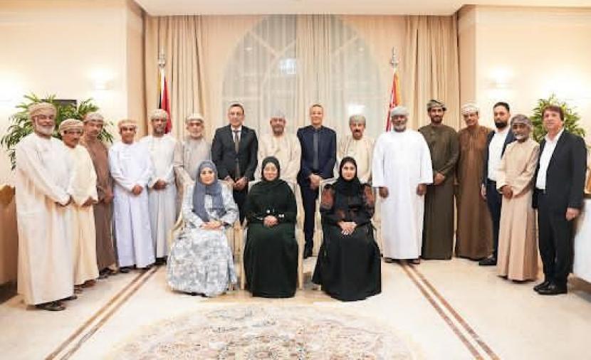الرويضي يطلع جمعية الصحفيين العُمانيين على الأوضاع في فلسطين