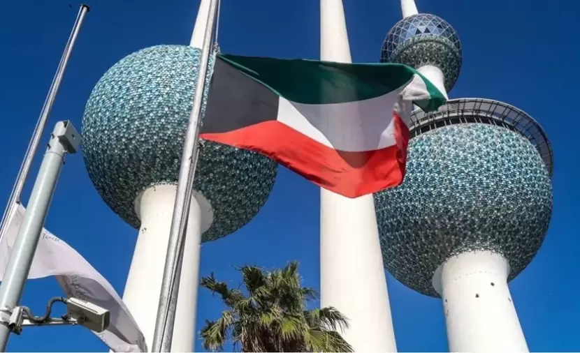 الجيش الكويتي يعلن اعتراض صاروخين باليستيين فجر الأحد
