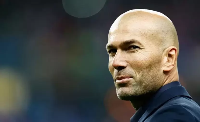 زيدان يقترب من تدريب "الديوك" والاتحاد الفرنسي يستعد لتخصيص راتب استثنائي