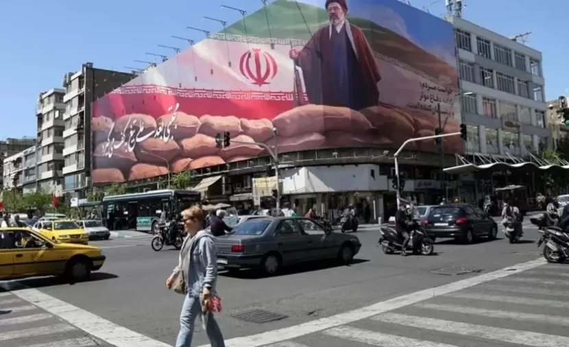 عقوبات أمريكية تطال شبكات مالية إيرانية ورجل أعمال مقربا من مجتبى خامنئي