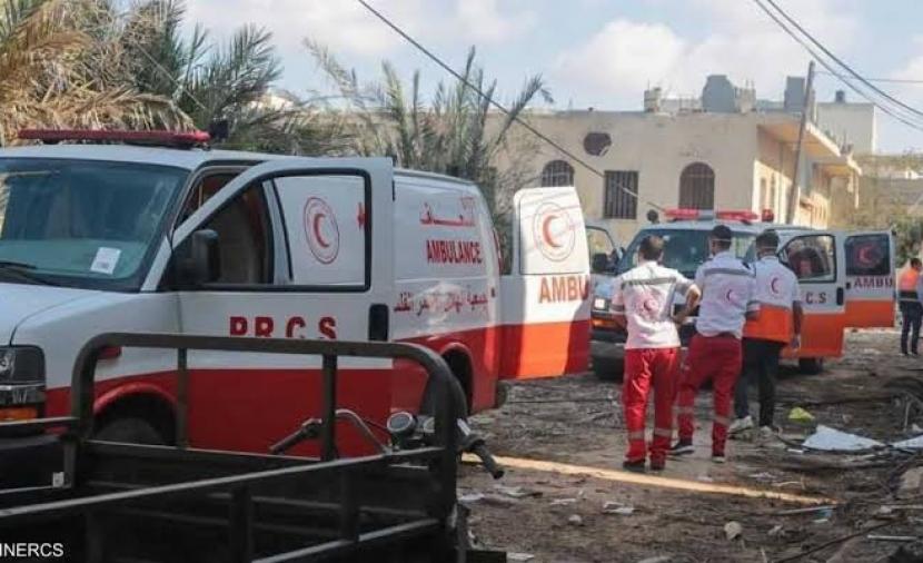 "الصحة" تحذر من شلل تام لمركبات الإسعاف بغزة والعمل بـ 30% من طاقتها