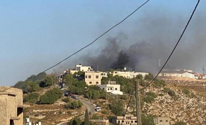 الاحتلال يهجر عائلة من منزلها ويستولي عليه في قرية جالود بنابلس