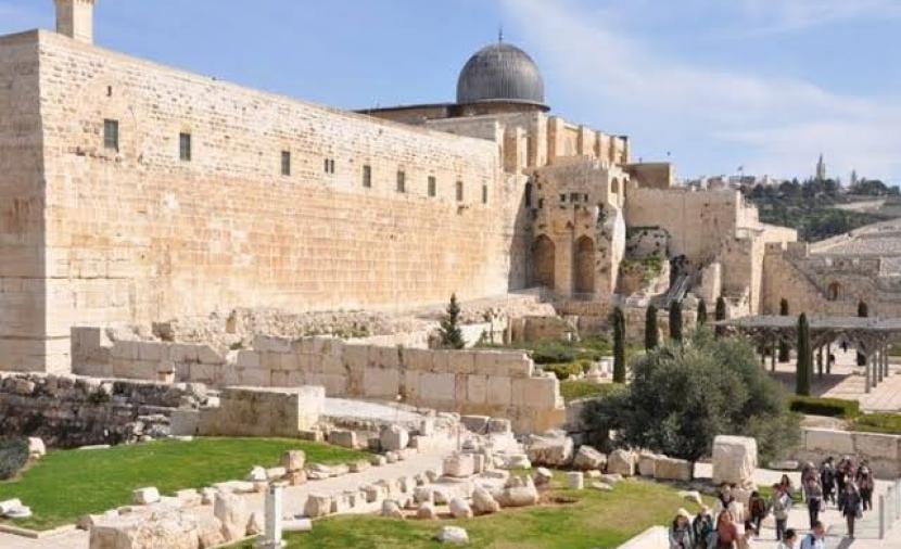 حماس : جرائم الاحتلال في القدس لن تفلح في كسر صمود شعبنا وتصديه لمخططات التهويد