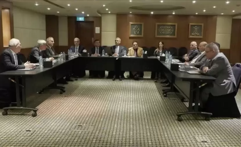 لجنة إدارة غزة تعتمد خطة عمل لإزالة الأنقاض وتطوير مواقع الإسكان المؤقت لمهجري غزة
