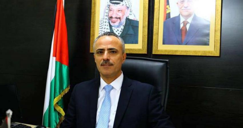 e53608ec33e4f8a88111dcea90abc24b