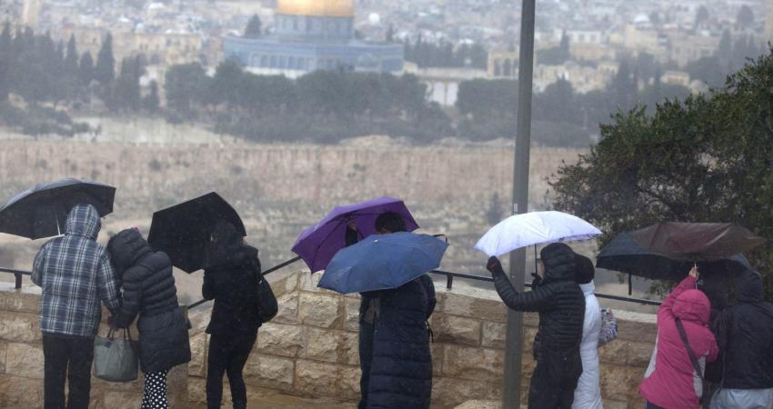 الراصد الجوي: أمطار متوقعة غدًا وبعد غد