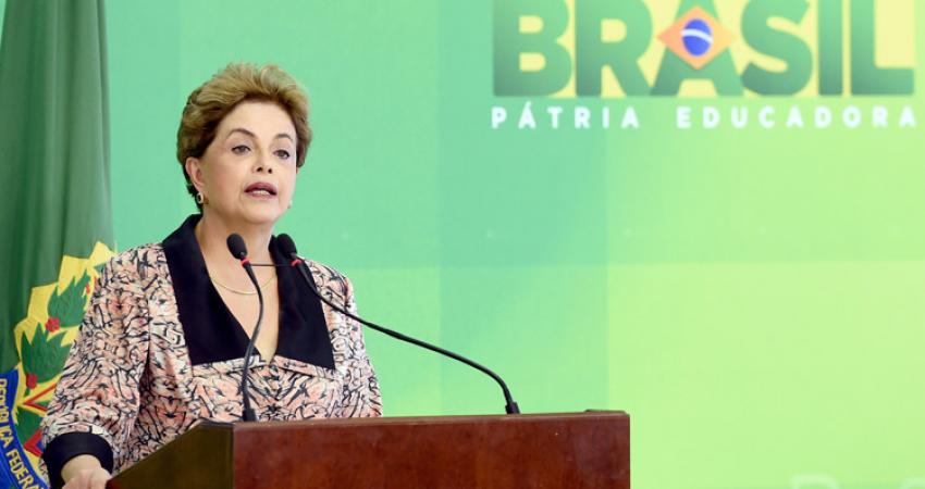 رئيسة البرازيل تحزم حقائبها