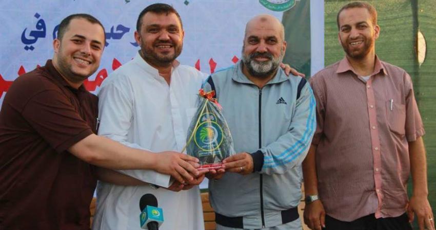 حماس تنظم إفطارا جماعيًا لـ 80 إعلامي في دير البلح