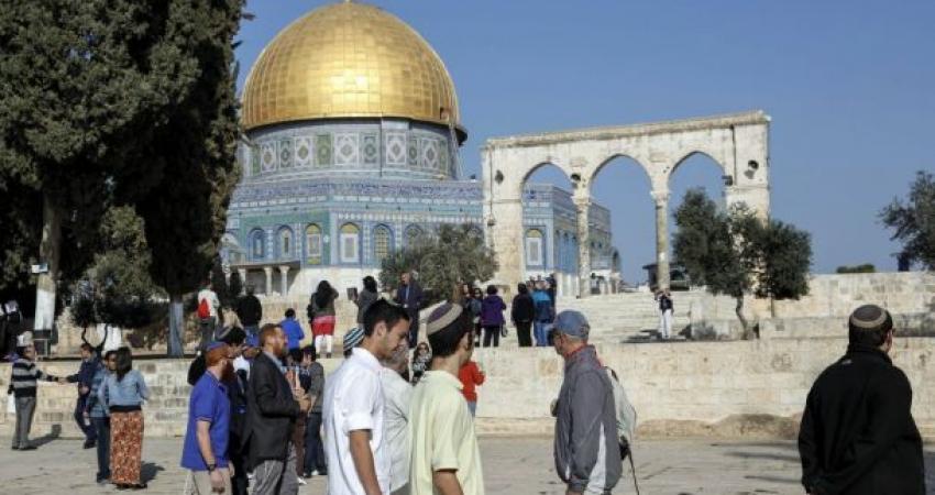 اقتحام مستوطنين للأقصى