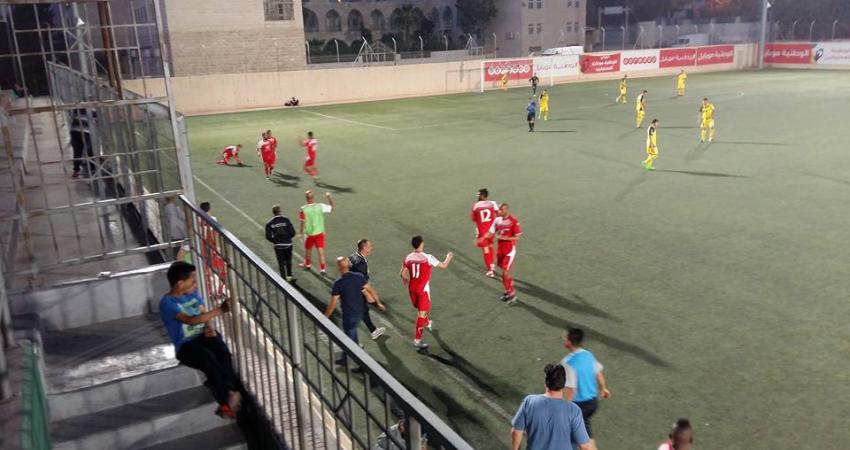 هلال القدس يصعق دورا ويتأهل لربع النهائي