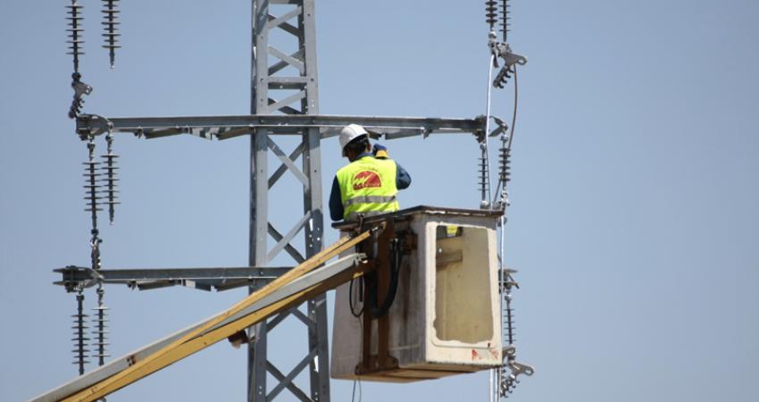 1f11cff36ef34dd1f6d4a835bc402e4f