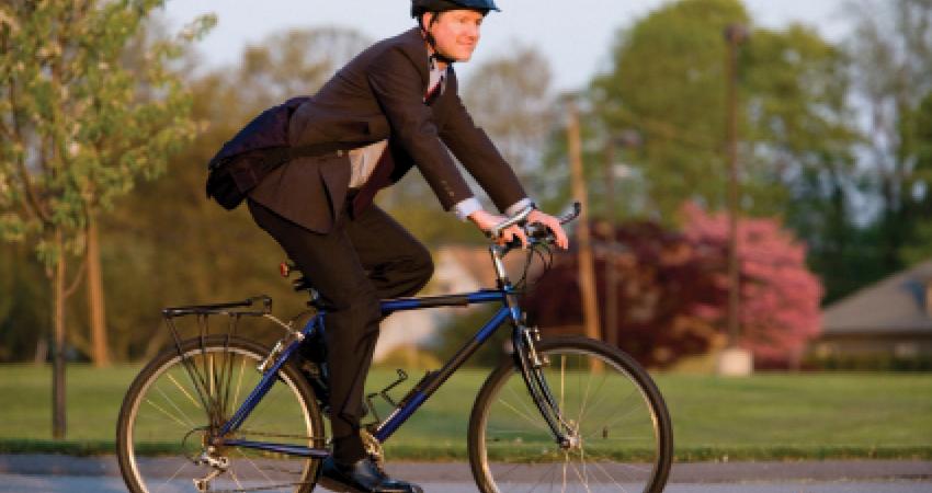 ركوب الدراجة قد يقي من مرض القلب