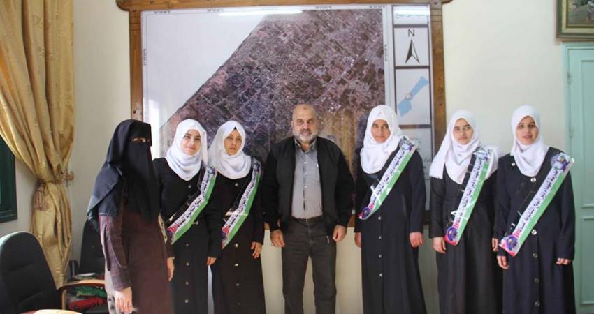 صورة خبر استقبال بلدية دير البلح مجموعة العمل الطلابي بالمدينة