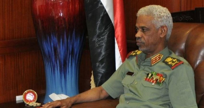 وزير الدفاع السوداني الفريق أول عوض بن عوف