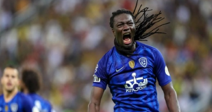 138-180137-bafetembi-gomes-alhilal-saudi-professional-leagu_700x400