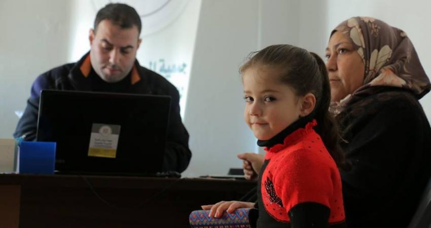 12467821_877591532360421_1891950577_n