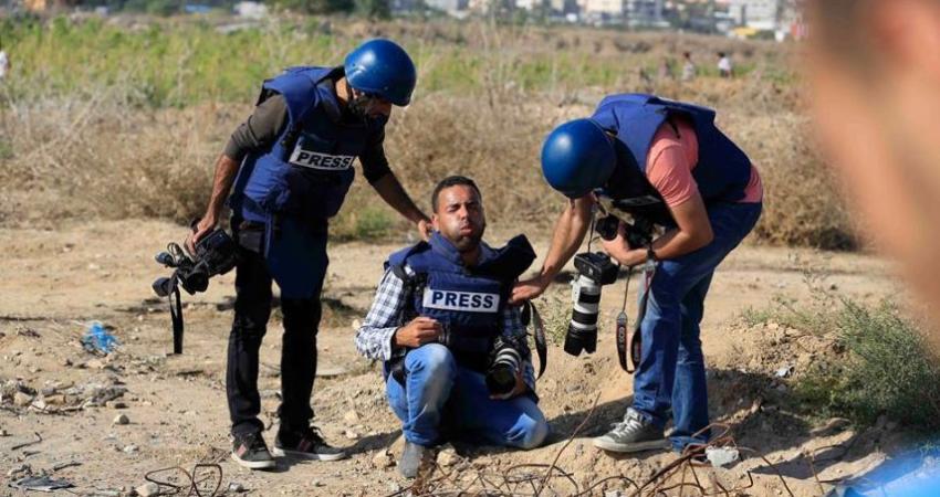 منع إدخال السترات الواقية للصحفيين بغزة