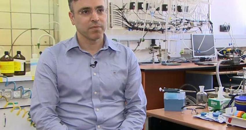 الفلسطيني حسام حايك 