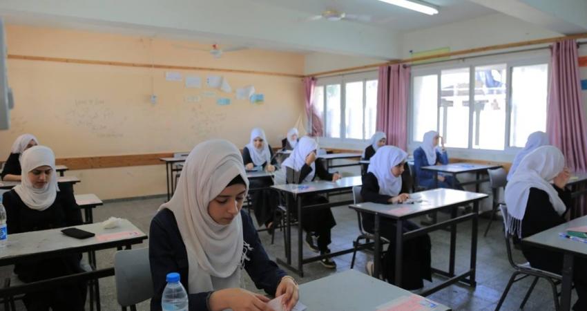 التعليم: انتهاء كافة الاستعدادات لعقد امتحانات الثانوية العامة بغزة