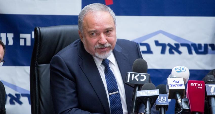 Liberman-Advocates-Death-Penalty-Shin-Bet-Disagrees-1024x683