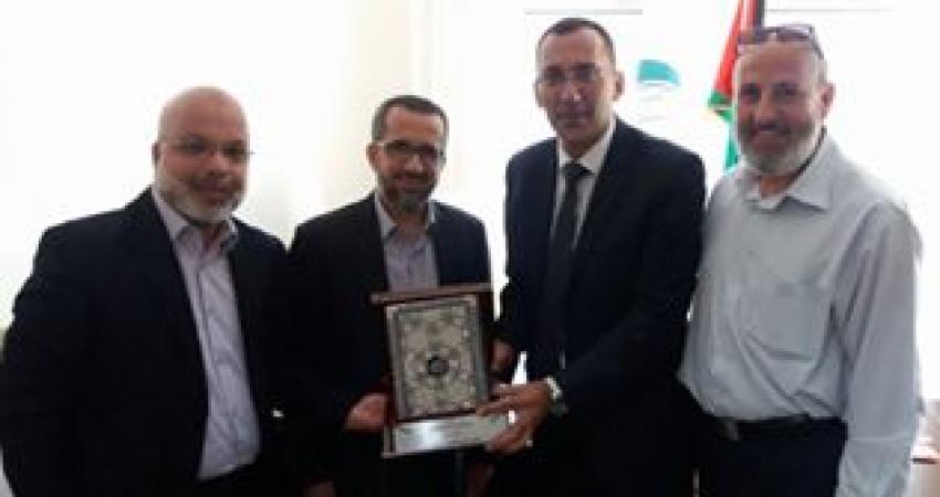 نواب القدس يهنئون سفير ممثلية منظمة التعاون الإسلامي