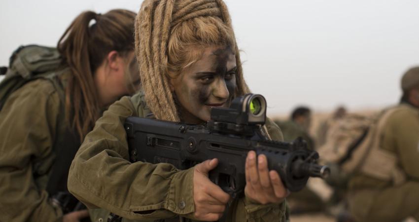 وفاة مجندة إسرائيلية تعمل بسلاح الاستخبارات