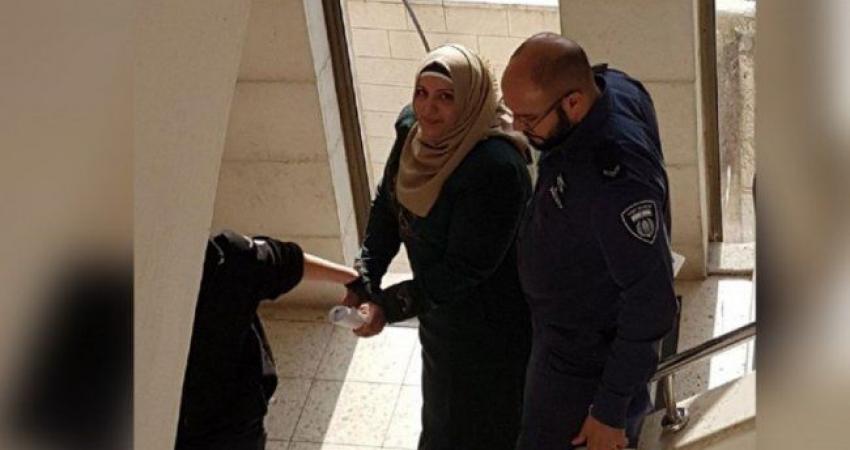  الأسيرة المقدسية الموقوفة فدوى نزيه كامل حمادة 