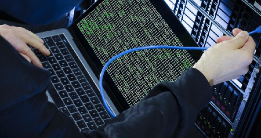 n-COMPUTER-HACKS-large570