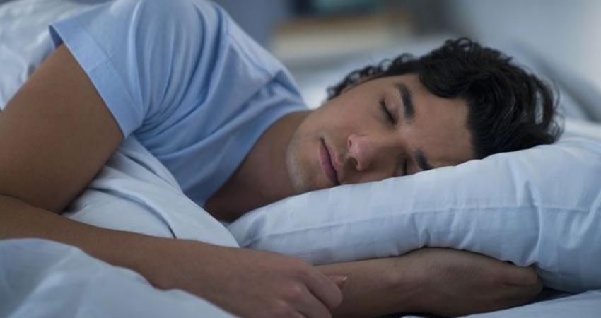 تجنب هذه الأخطاء لنوم عميق