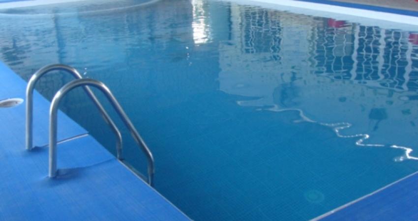 مصرع طفل مقدسي غرقا في بركة فندق بالبحر الميت