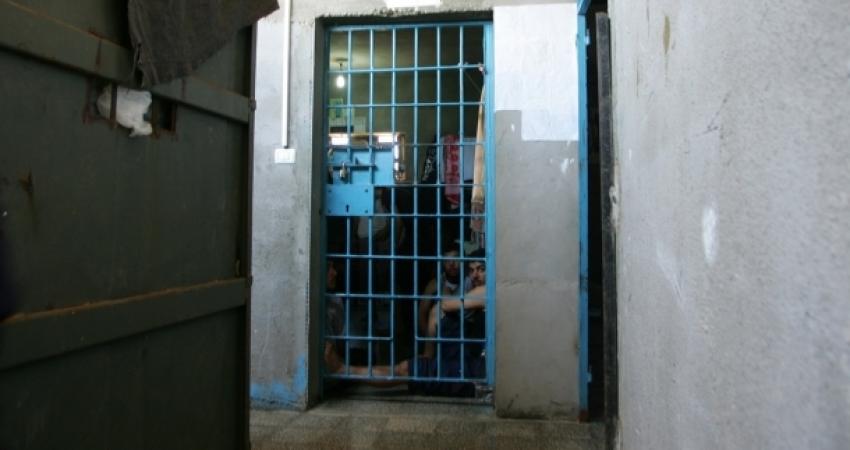 الأسرى الفلسطينيون في سجون الاحتلال