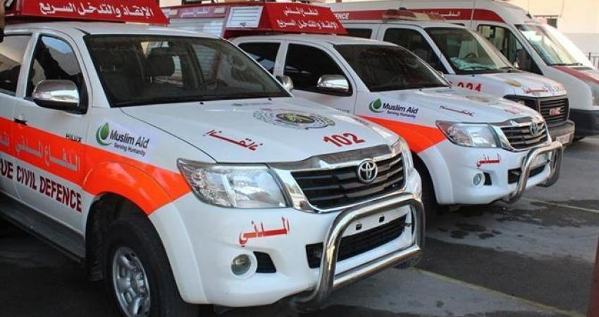 تسليم سيارات للدفاع المدني بغزة
