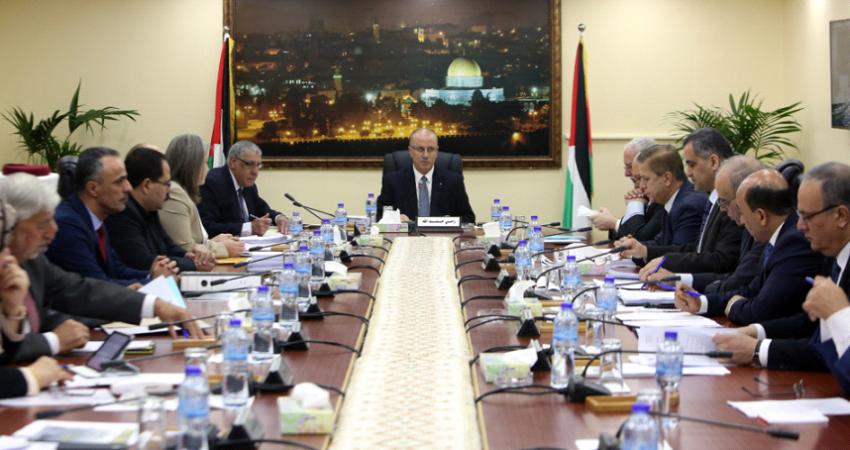 الحكومة تدرس 